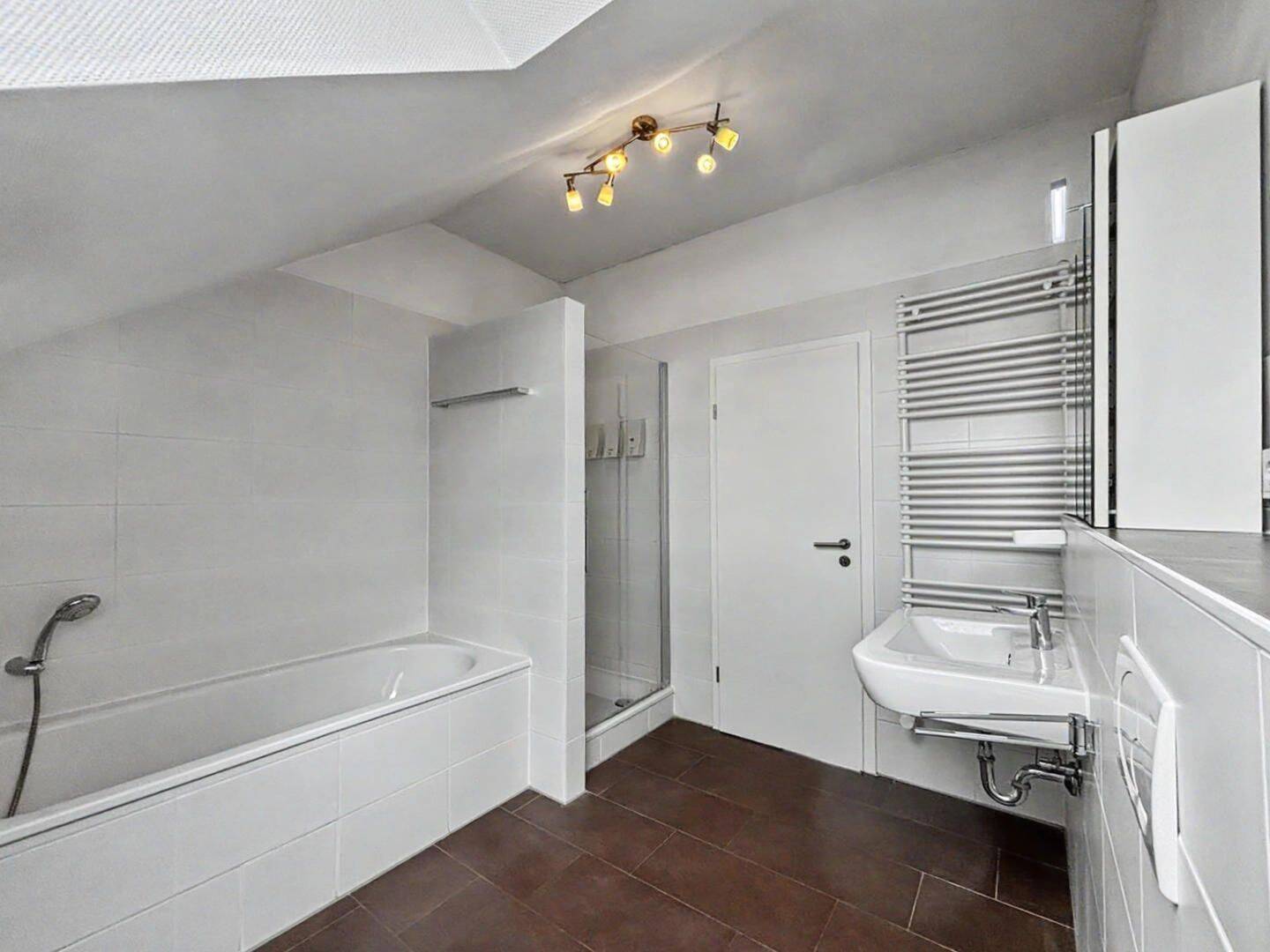 Moderne 4-Zimmer-Dachgeschosswohnung in Mainz-Bretzenheim – Mainz – Vorschaubild 8