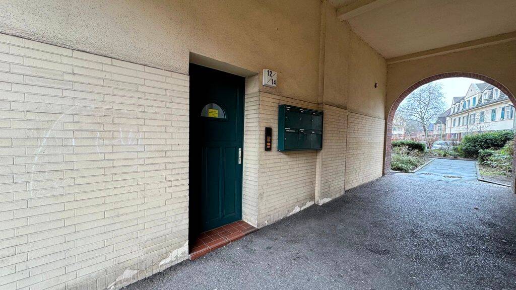 Vermietete, renovierte 2,5- Raum ETW in DU- Hüttenheim, Rosenbergstr. 14 ! Provisionsfrei ! – Duisburg – Vorschaubild 4