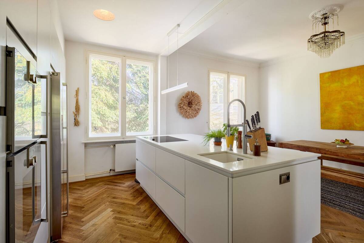 Familienfreundliche Maisonette mit ca. 245 m² Gesamtfläche in ruhiger Lage zur Gustav-Freytag-Straße – 14193 Berlin – Bild 1 von 9