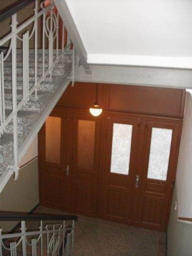 Agnesstr. * EBK, Wanne und Laminat...2-Raum-DG-Whg...schick saniert * – Chemnitz – Vorschaubild 3