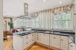 Prinz-Ludwigs-Höhe: Stilvolle, sehr ruhig gelegene Maisonettewohnung mit "Haus im Haus"-Charakter – 81479 München – Vorschaubild 5