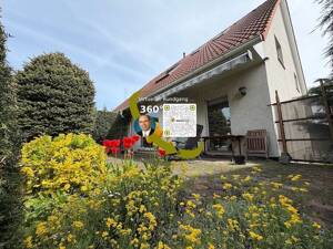 Familienglück in MD-Rothensee: Gepflegte Doppelhaushälfte in ruhiger Lage mit viel Platz