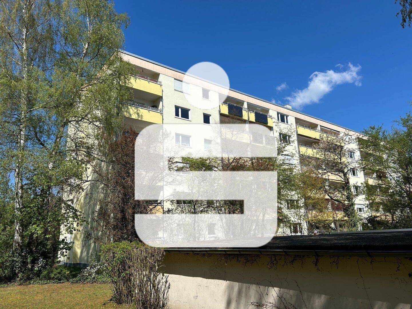 Für Anleger und Vorsorgekäufer...Eigentumswohnung in ER-Sieglitzhof