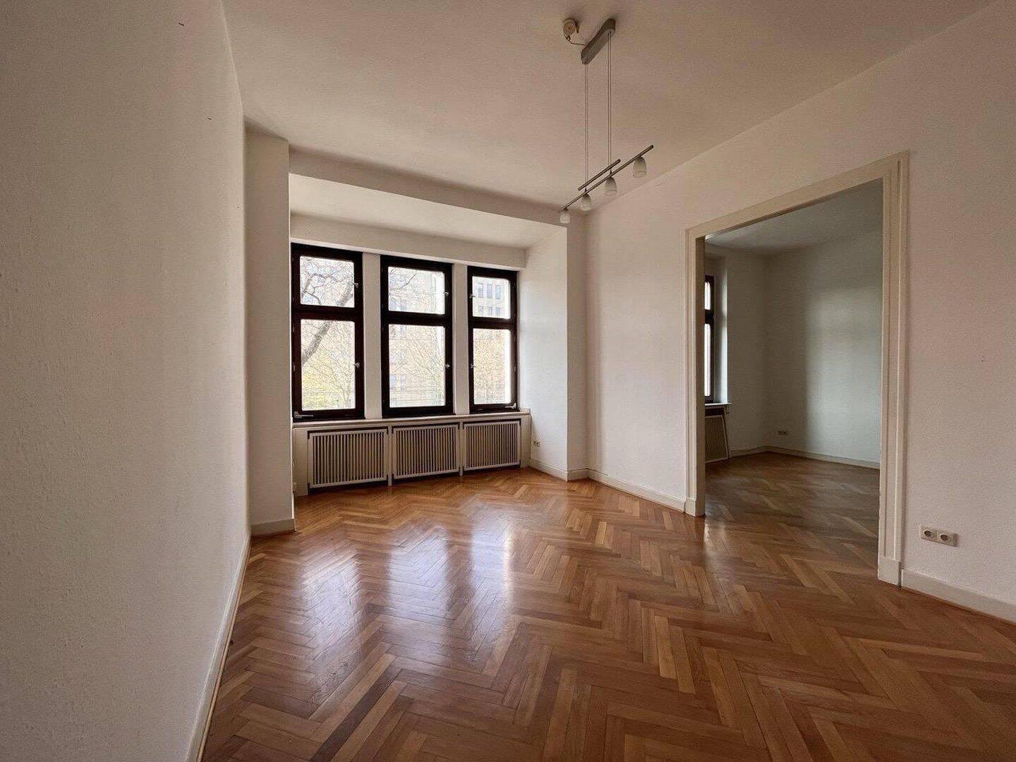 Altbau mit viel Platz in Düsseltal – Düsseldorf – Vorschaubild 3