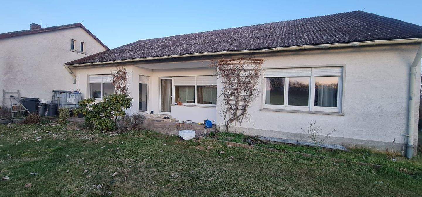 Doppelhaushälfte als Bungalow mit 5 Zimmer und 140m² Wohnfläche zu vermieten! – Mainleus – Vorschaubild 7