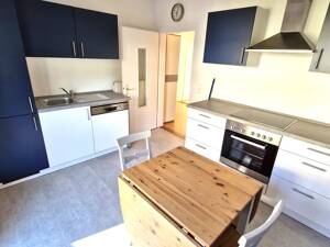 Top Lage zwischen Röthelheimbad und Ohmplatz! Großzügige Doppelhaushälfte mit wunderschönem Garten – 91052 Erlangen – Vorschaubild 4