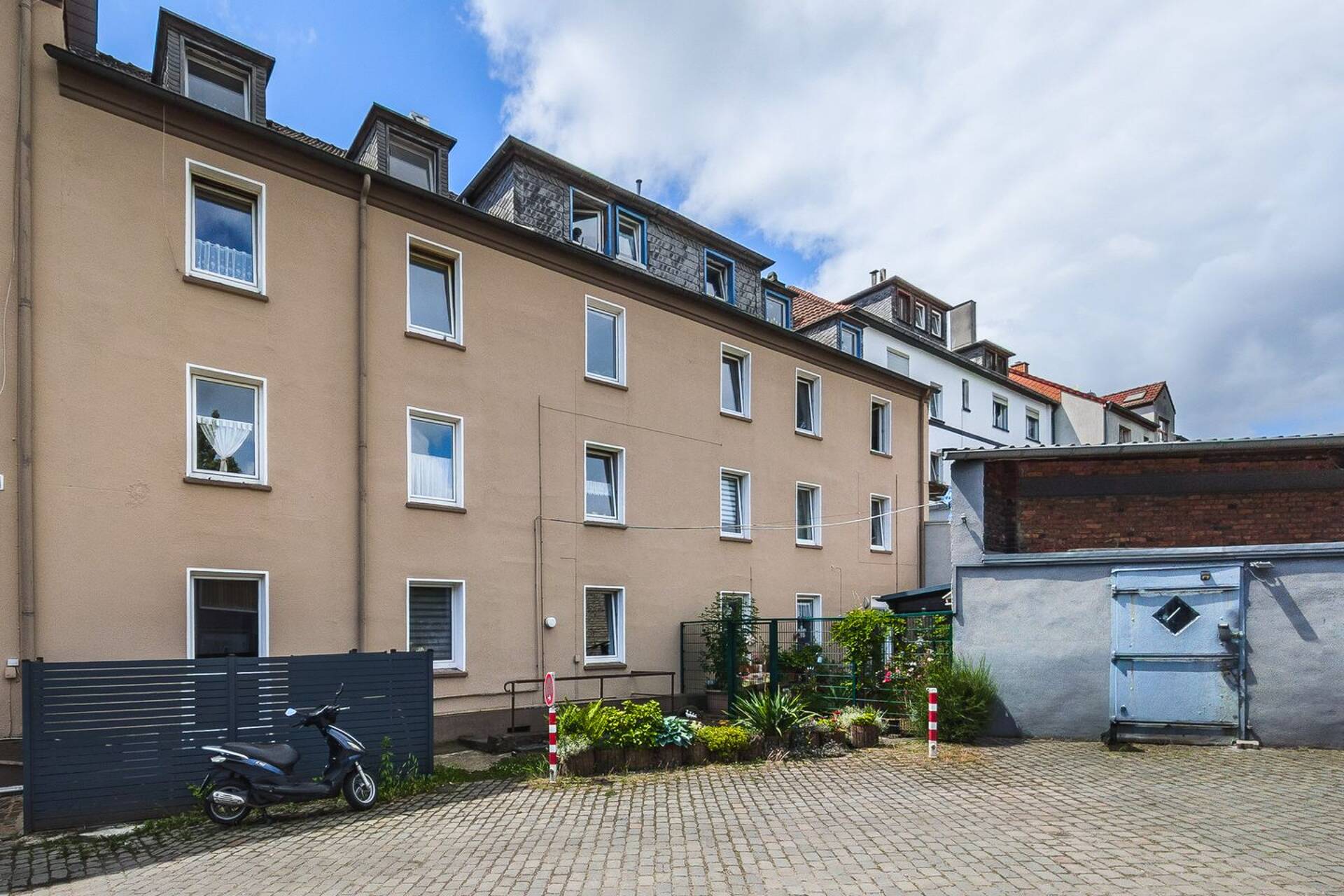 Mehrfamilienhaus in 58452 Witten mit 854 m² kaufen