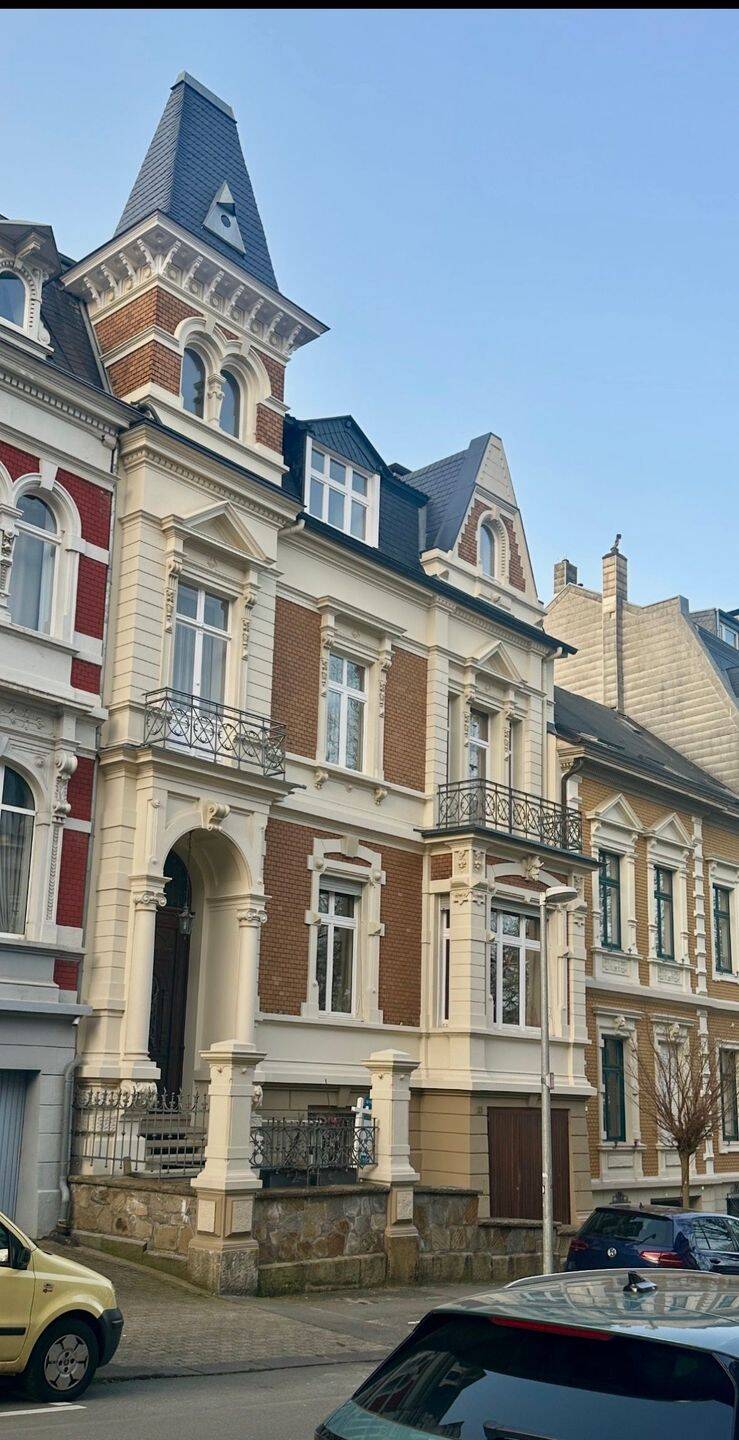 Charmante Altbauwohnung in bester Lage im Briller Viertel – Wuppertal