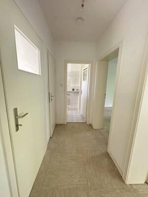Demnächst frei! 2-Zimmer-Wohnung in Remscheid Lüttringhausen – 42899 Remscheid – Vorschaubild 4