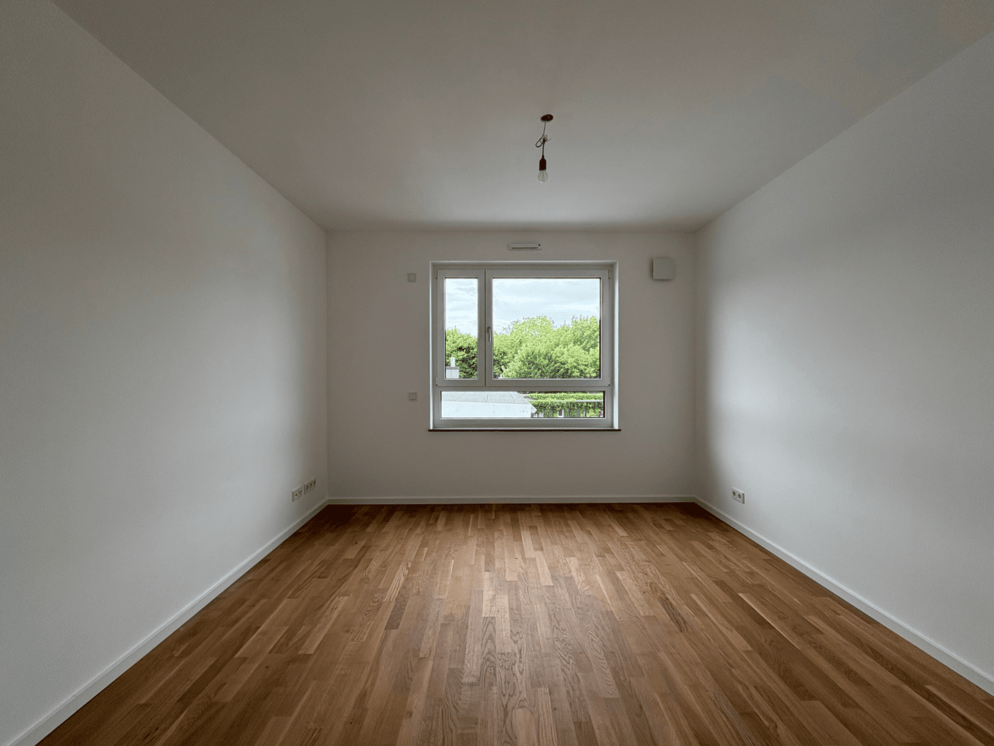 Bezugsfertige 3-Zimmer-Dachgeschosswohnung mit Südterrasse - Erbbaurecht – Köln – Vorschaubild 4