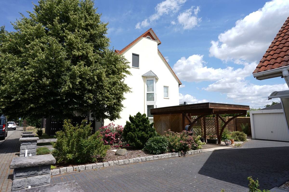 Hauptstadtmakler - Moderne Maisonette-Wohnung in Top-Lage