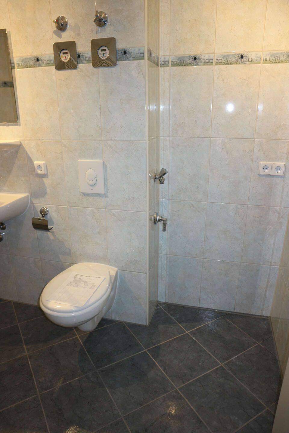 Mieter ab 1.10. gesucht / Zzgl. EBK *** - 1. OG - Balkon - Bad mit Dusche – Chemnitz – Vorschaubild 9