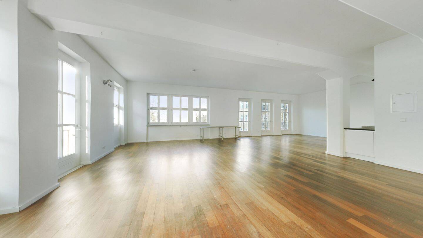 Friedrichshain- 156m² Wohnfläche - Traum für Familien und Singles – Berlin – Bild 1 von 9