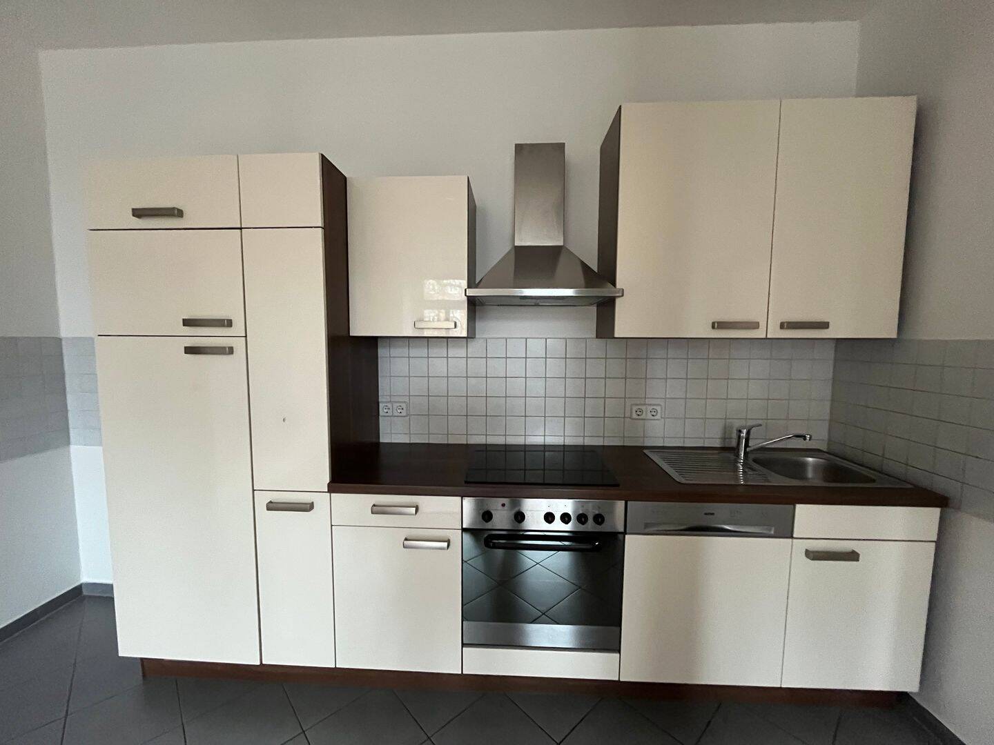 Moderne 3-Zimmer-Wohnung im Zentrum von Chemnitz mit hervorragender Anbindung – Chemnitz – Vorschaubild 4