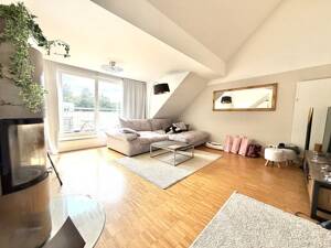 Möbliertes Wohnen inkl. Stellplatz | 01.10.2026 - 30.08.2027 1.900,-€ Warm! – 22089 Hamburg – Vorschaubild 3