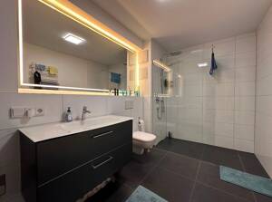 "Altersgerechter Wohnkomfort in bester Lage - 2,5 Zimmer, Aufzug, TG, edle Ausstattung & Garten" – 70567 Stuttgart – Vorschaubild 5