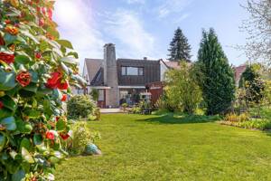 Attraktive Lage, starkes Investment: Reihenendhaus mit Einliegerwohnung zum Selbstgestalten!
