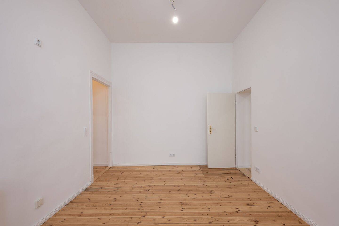 Altbau-Charme trifft Moderne - Ihr neues Zuhause in Wedding – Berlin – Vorschaubild 2