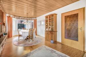 Bremen-Kattenesch: Freistehendes Einfamilienhaus mit 5 Zimmern mit Garten und Garage – 28277 Bremen – Vorschaubild 9