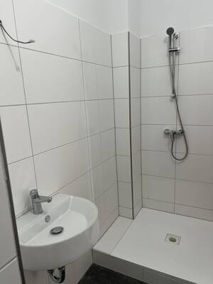 Modernisierte 2,5 Raum-Wohnung mit Balkon am Kantpark – 47051 Duisburg – Vorschaubild 6