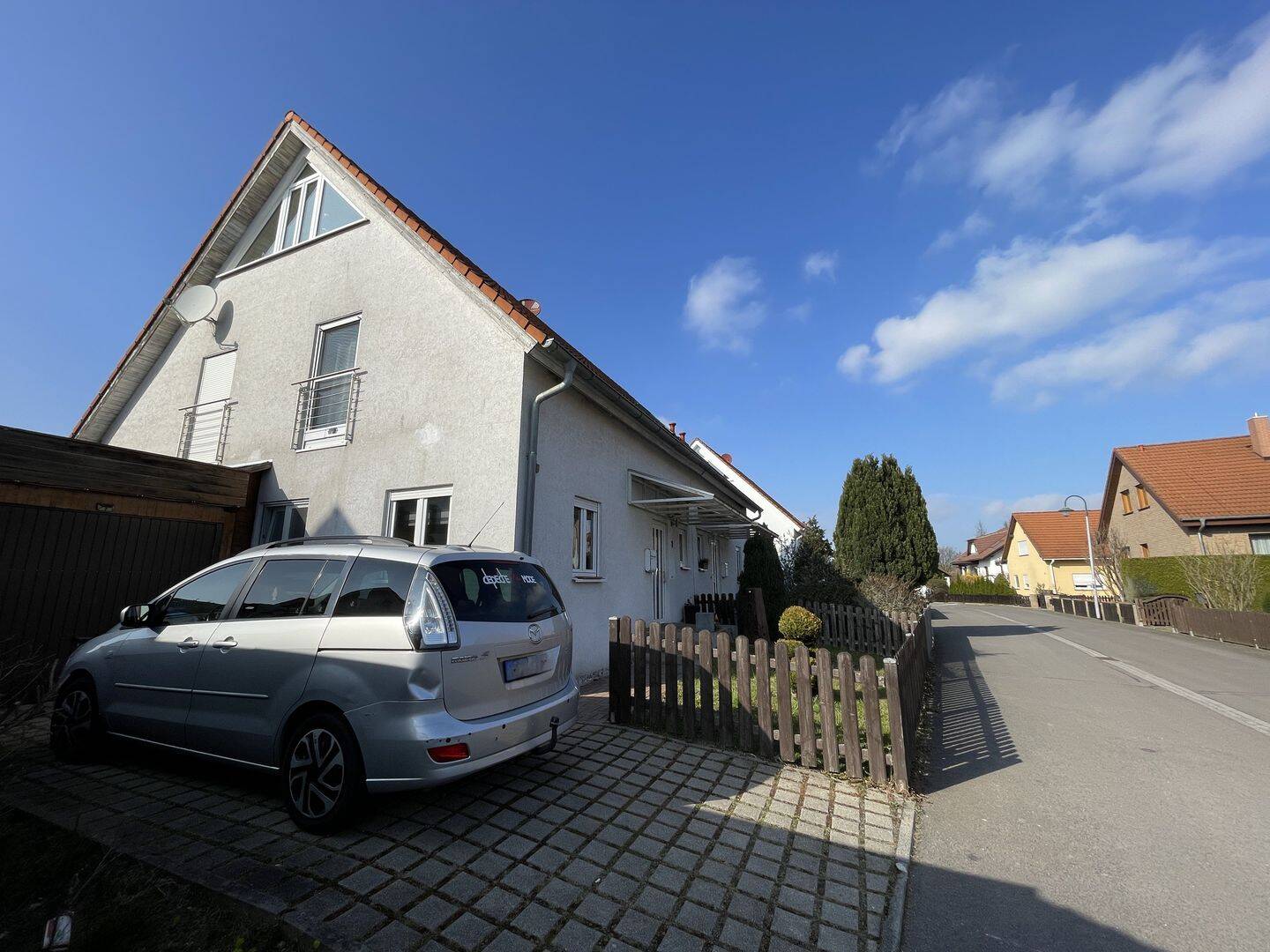 Familienfreundliche Doppelhaushälfte mit gemütlichem Garten in ruhiger Lage – Rackwitz – Vorschaubild 3