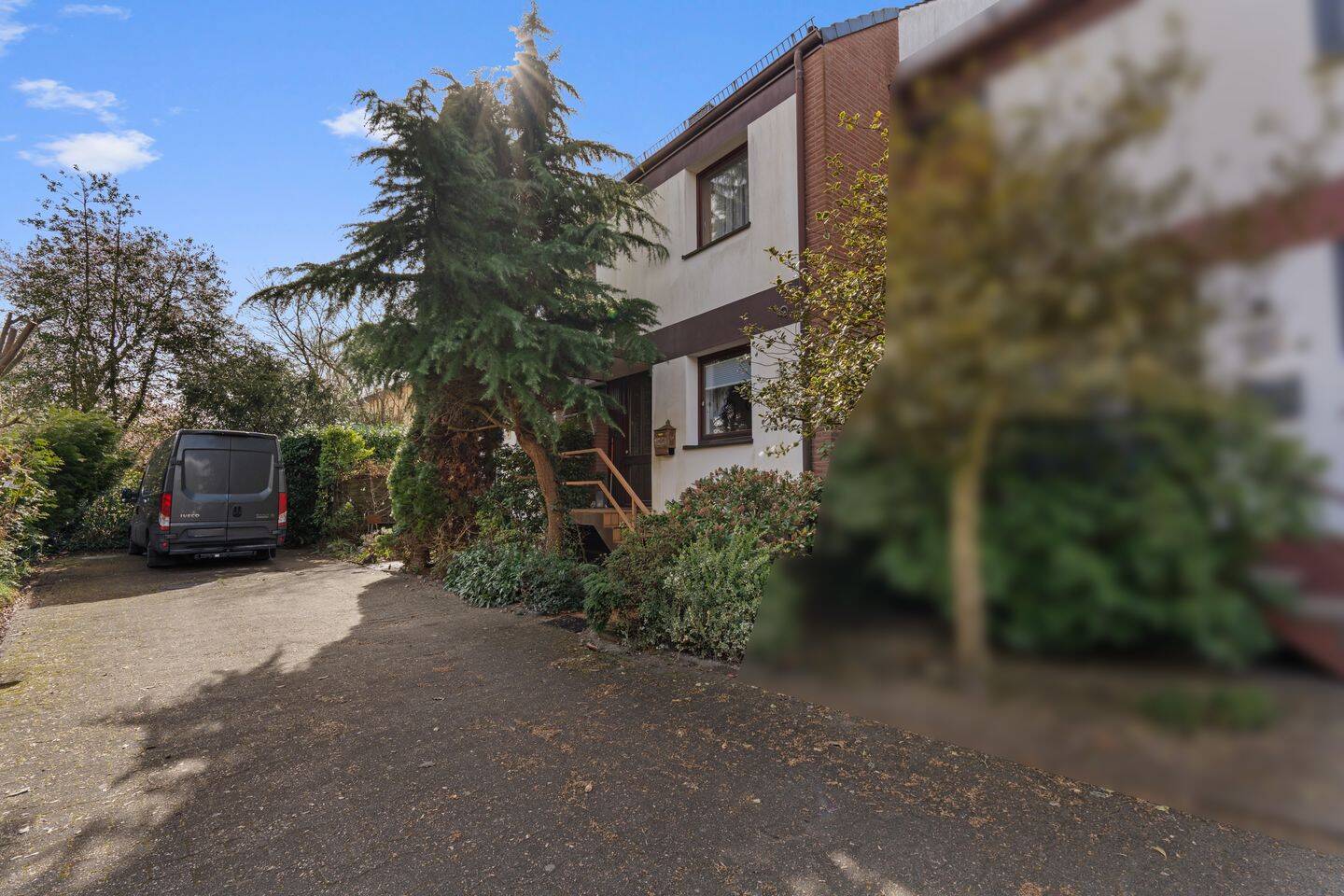 Ihr neues Zuhause mit Potenzial, Reihenmittelhaus mit Garage – Bremen – Bild 1 von 9