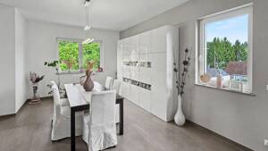 Exklusive Obergeschosswohnung mit Penthouse-Charakter mit Balkon und hochwertiger Ausstattung – 66125 Saarbrücken – Vorschaubild 5