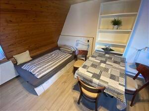 2- Zimmer- Wohnung/ sep. Eingang/ kl. Vorgarten/ Solarenergie/ möbliert o. teilmöbliert/ ab 01.08.2026 bis max. 4 Jahre ! – 22547 Hamburg – Vorschaubild 5