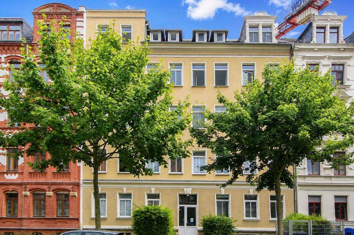 *Bezugsfrei, WG- tauglich & in Uni-Nähe* 2- Zi. mit großem Tageslichtbad und Wohnküche – 9113 Chemnitz – Bild 1 von 9