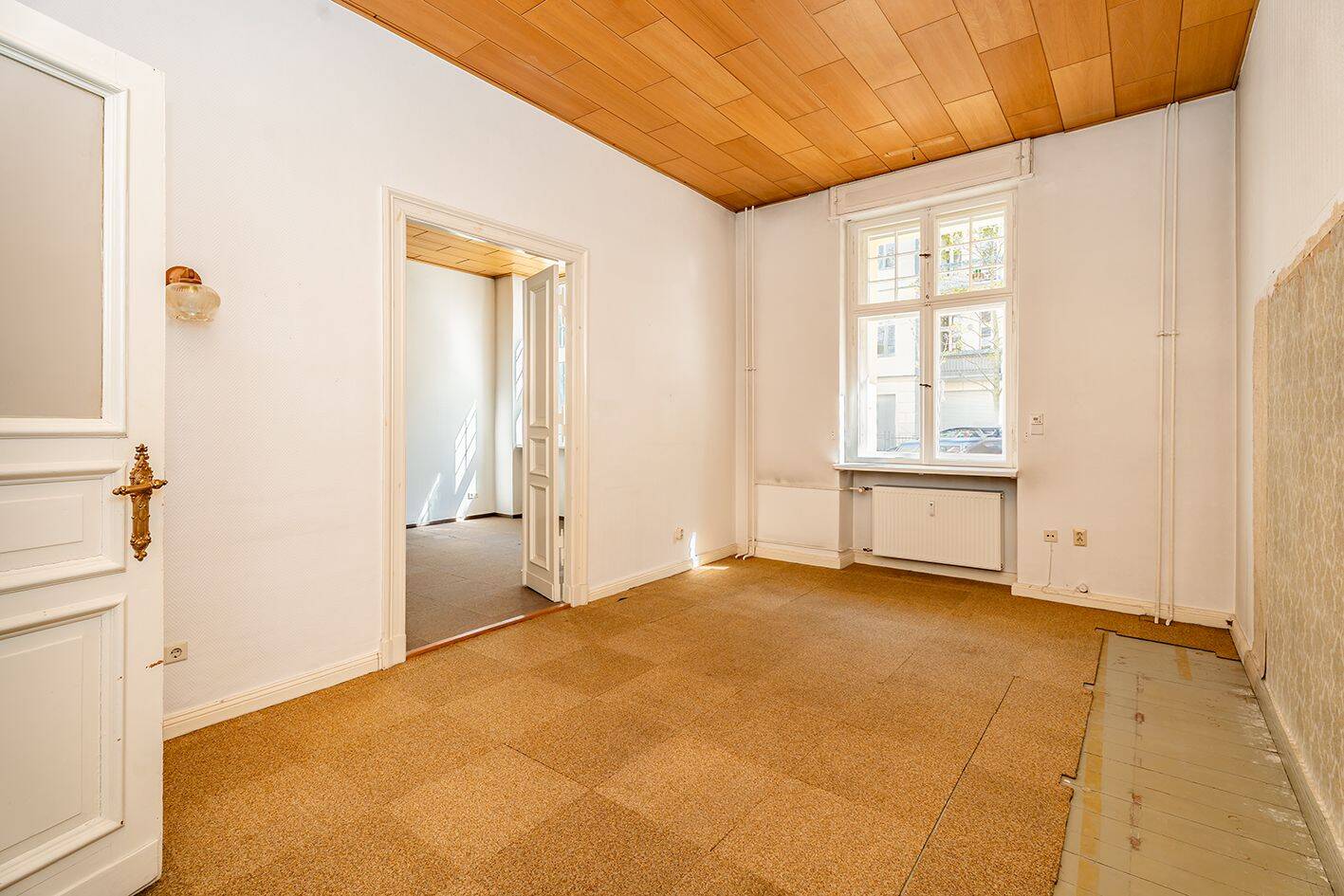 Bezugsfreie 3-Zimmer-Erdgeschosswohnung nahe dem Kurfürstendamm – Berlin – Vorschaubild 4