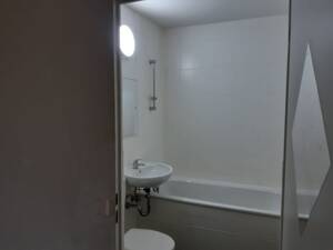 Helle 3-Zimmer-Wohnung mit Balkon in Suhl - Jetzt mieten und sparen! – 98527 Suhl – Vorschaubild 5