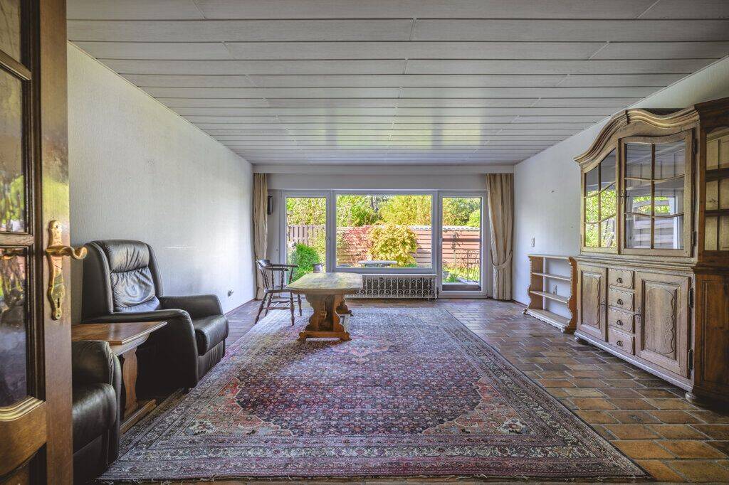 Einseitig angebautes Einfamilienhaus mit Garage in Aachen-Beverau – Aachen – Vorschaubild 4