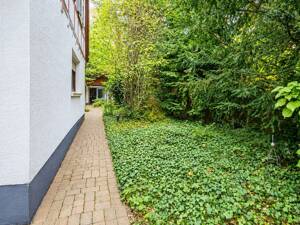 Familienidylle mit großem Garten & viel Potenzial - Ihr Zuhause in Frankfurt-Sossenheim – 65936 Frankfurt am Main – Vorschaubild 8