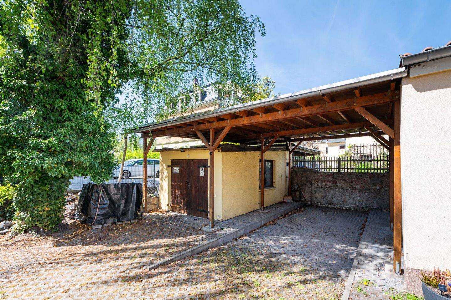 Wohnen mit Komfort: vermietete großzügige 4 Raumwohnung mit Morgenlicht-Balkon – Dresden – Vorschaubild 5