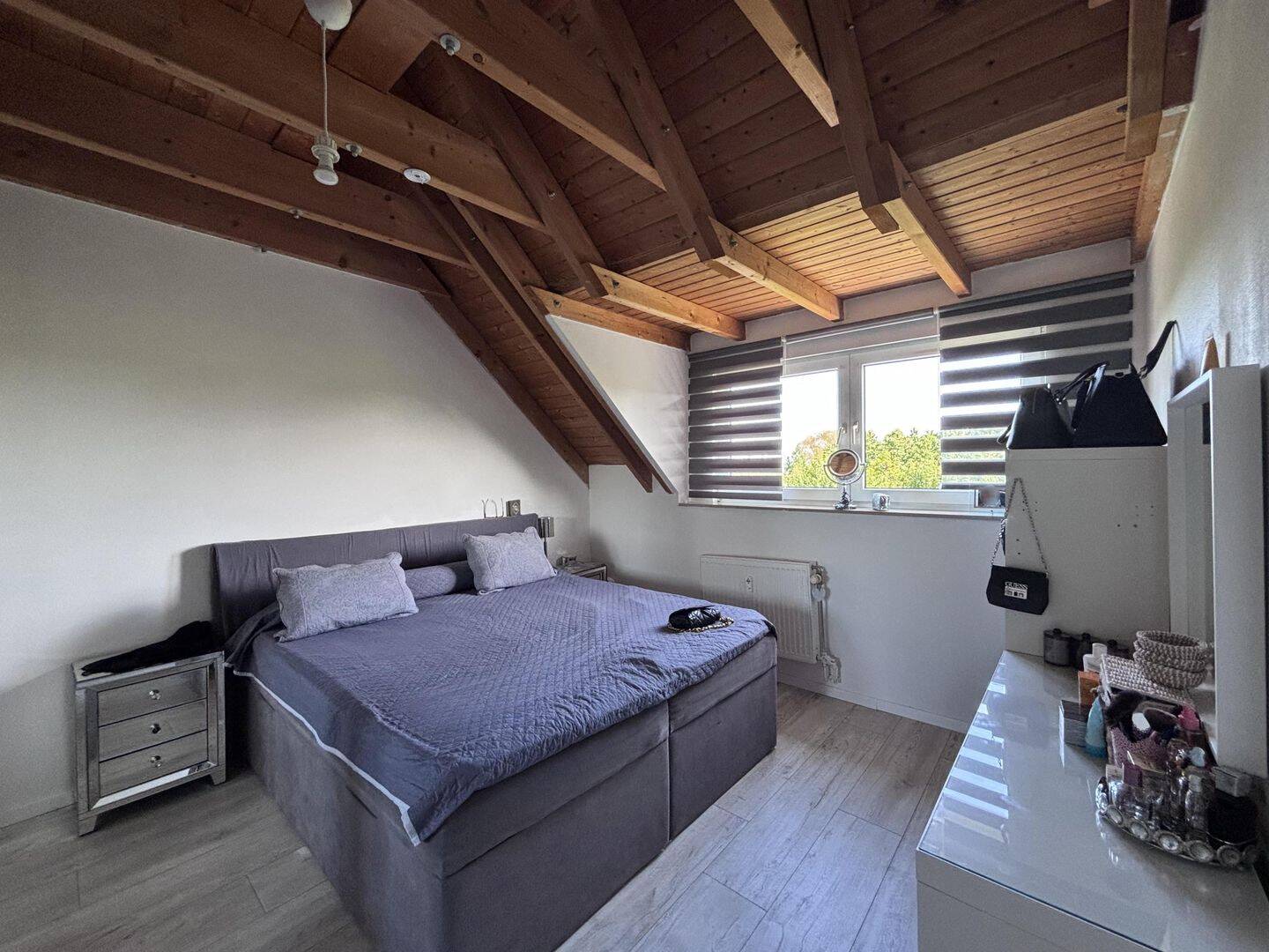 3 bis 4-Zimmer-Galeriewohnung mit Garage – Mönchengladbach – Vorschaubild 6