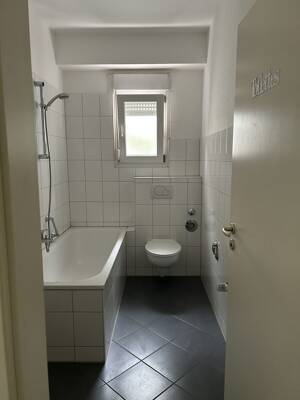 VIVAWEST modernisiert Ihre neue Wohnung. – 47167 Duisburg – Vorschaubild 7