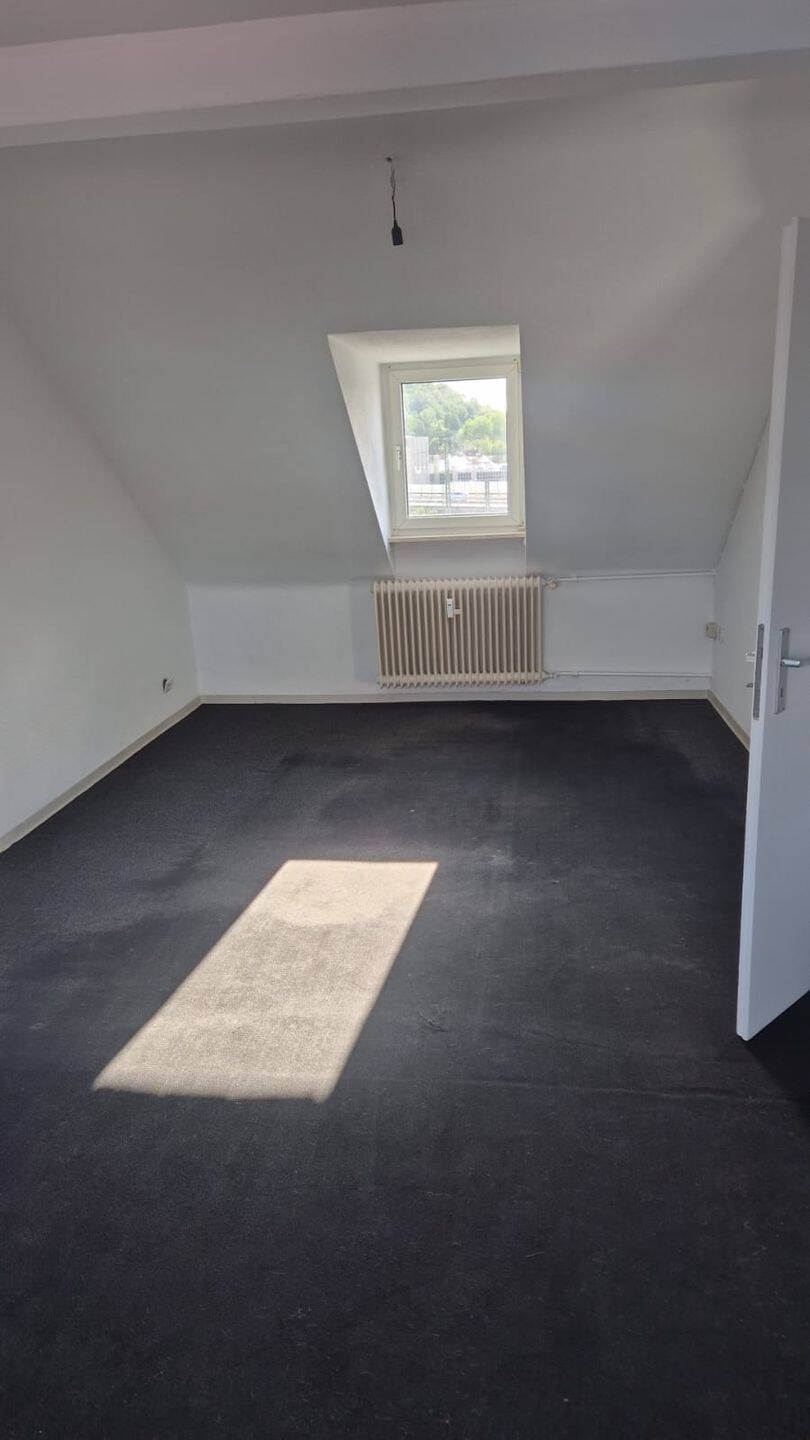 Dachgeschosswohnung in zentraler Lage von Koblenz!