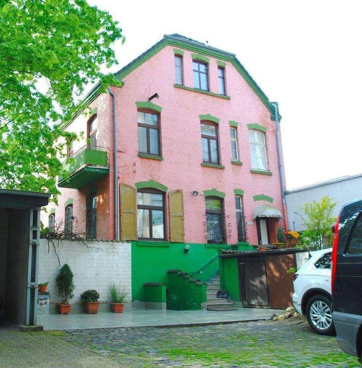Top-Chance für Projektentwickler: Freistehendes Juwel mit riesigem Potenzial in ruhiger 1A-Lage des Düsseldorfer Zooviertels – 40237 Düsseldorf – Bild 1 von 9