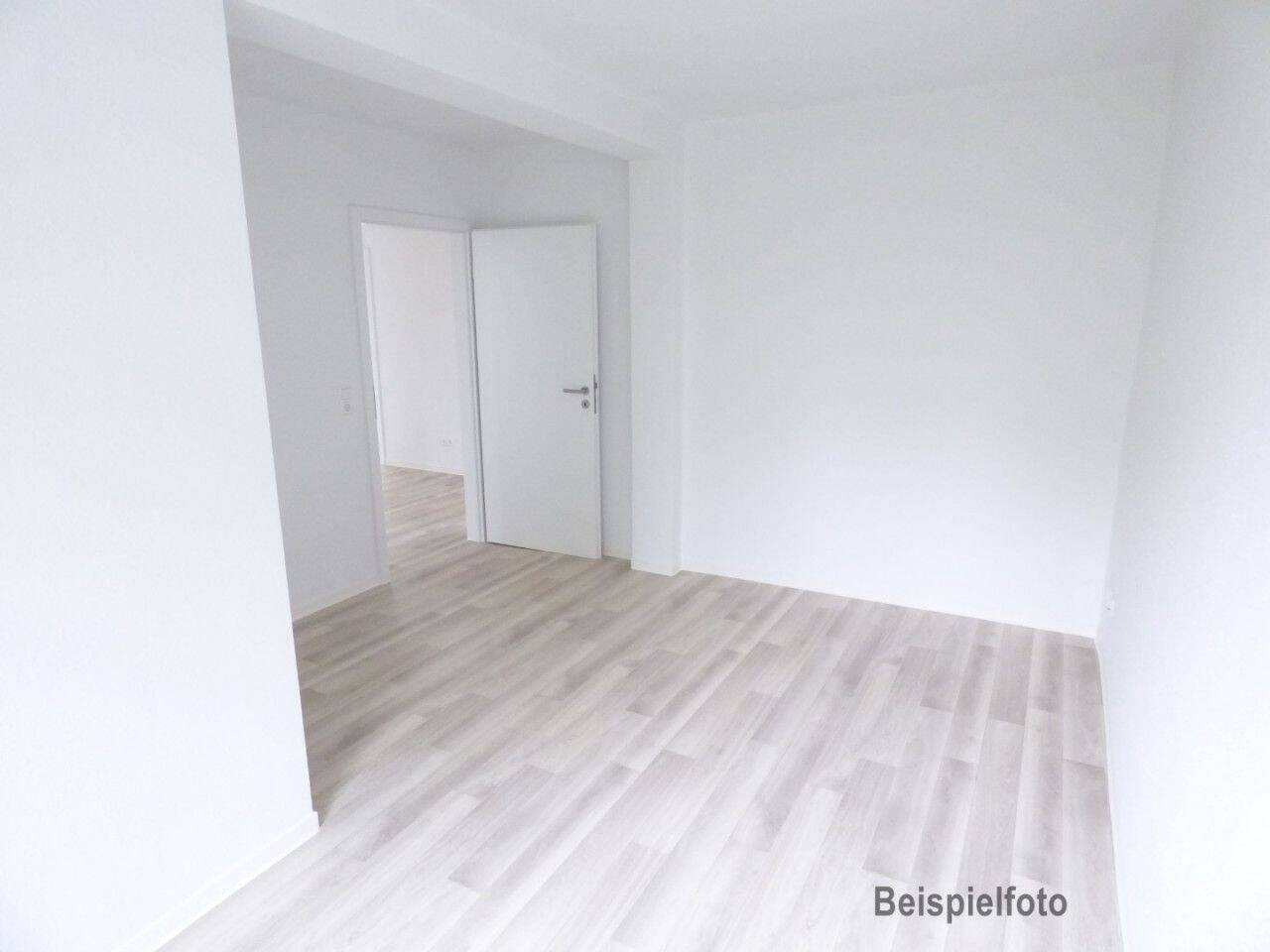 Neu renovierte 4 Raum Wohnung mit Mietergarten - Wohnen zum Wohlfühlen – Chemnitz – Vorschaubild 7