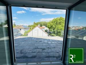 Neubau 2 ZKB mit großer Dachterrasse 30m2 - Fernwärme - KFW 55EE