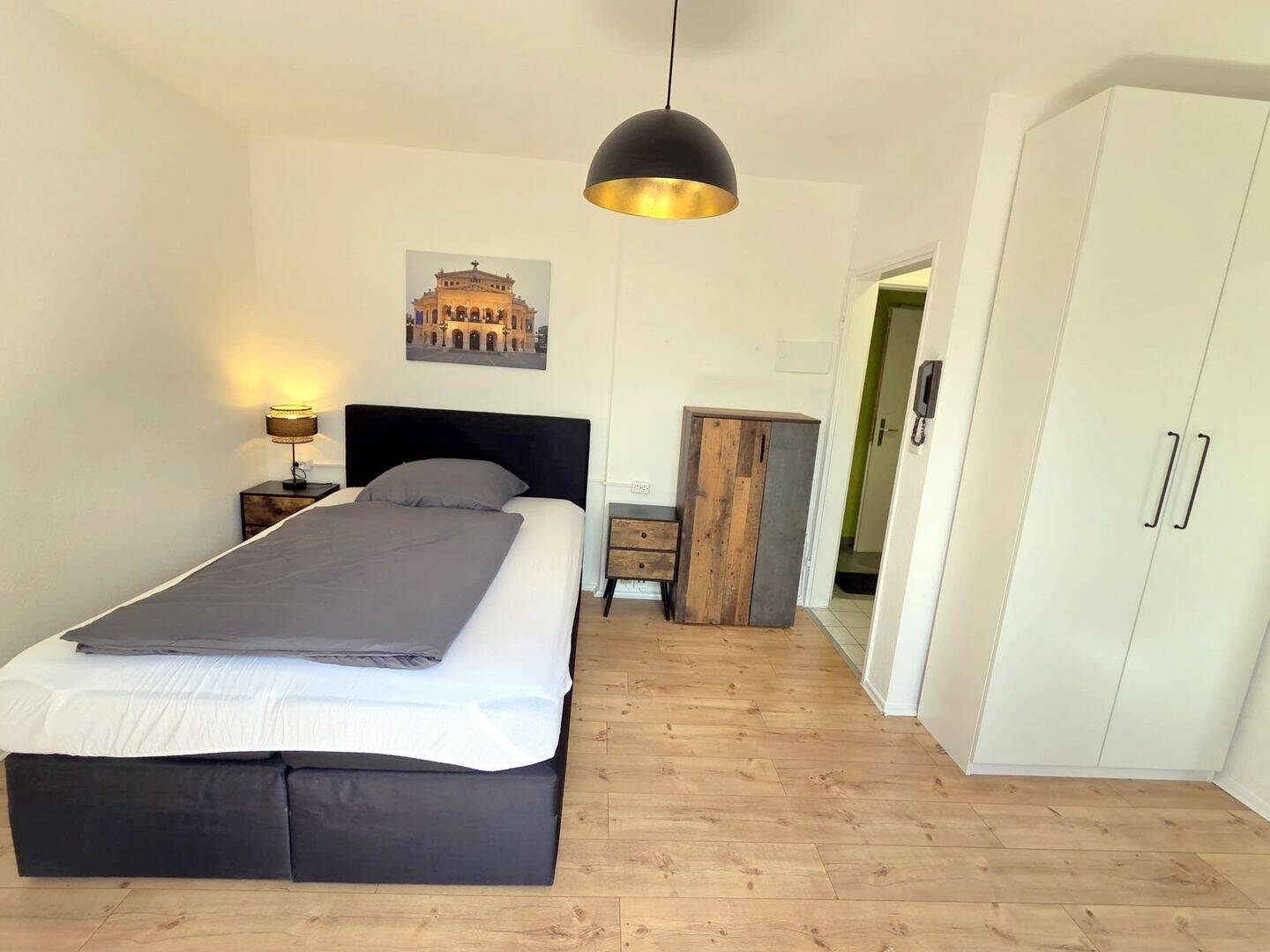 Ab sofort- sonniges und zentrales 1-Zimmer-Apartment - top Lage der Bergerstraße – Frankfurt am Main – Vorschaubild 5