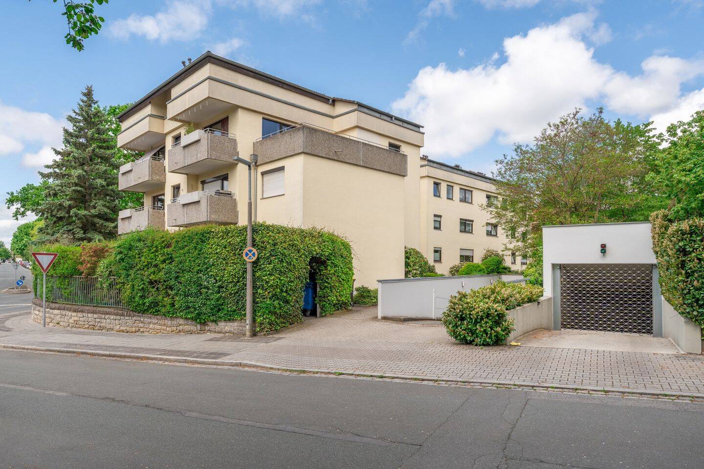Traum Maisonette mit Küche, Dachterrasse und TG in NBG Schoppershof – Nürnberg – Vorschaubild 4