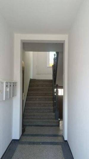 gemütliche 3 Raumwohnung, im EG, mit Balkon und EBK – 99089 Erfurt – Vorschaubild 3