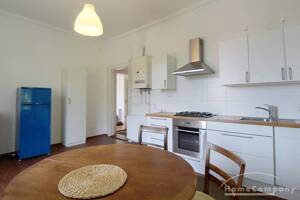 20330G HomeCompany Dresden Möbliert/Furnished 2-Zimmer Apartment mit phantastischer Aussicht über die Stadt am Loschwitzer Elbhang, grosse Dachterrass – 1326 Dresden – Vorschaubild 8
