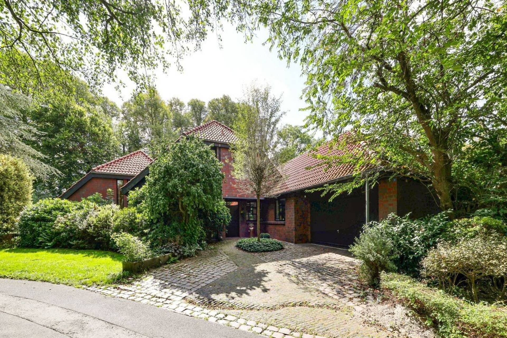Einfamilienhaus in 26389 Wilhelmshaven mit 279,27 m² kaufen