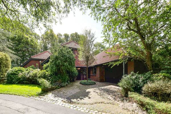 Einfamilienhaus in 26389 Wilhelmshaven mit 279,27 m² kaufen