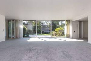 Sehr gepflegter Bungalow mit Einlieger-Wohnung & Pool auf gut eingewachsenem Grundstück in Hahnwald – 50996 Köln – Vorschaubild 6