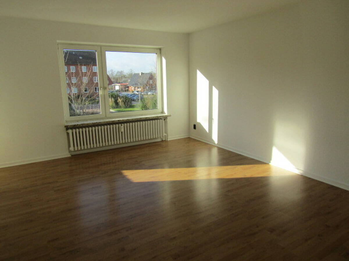 5034-808 schöne 3 Zimmerwohnung – 23758 Oldenburg in Holstein – Bild 1 von 9