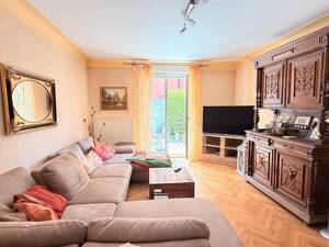 Schöne 3,5 Zimmer Altbau Erdgeschoßwohnung mit Garage in Stuttgart- Ost – 70186 Stuttgart – Vorschaubild 7