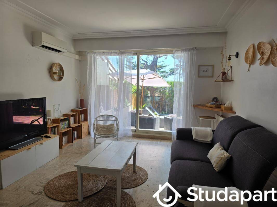 Appartement 2 pièces 50 m² · à Villeneuve-Loubet · 50 m² · 990 €/mois